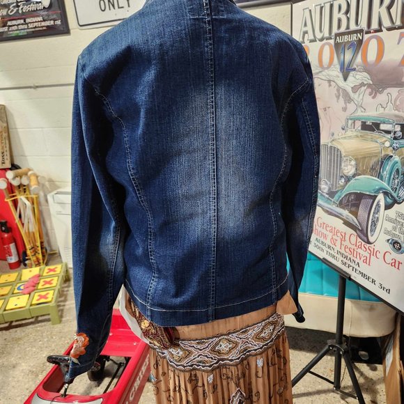 XFN Vintage Embroidered Denim jacket Size M-Large - Picture 2 of 5
